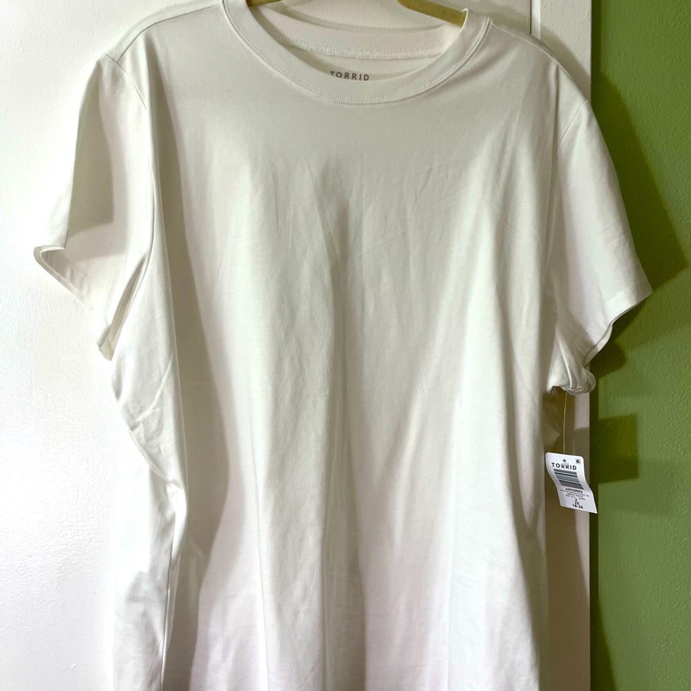 White Torrid T-Shirt NWT